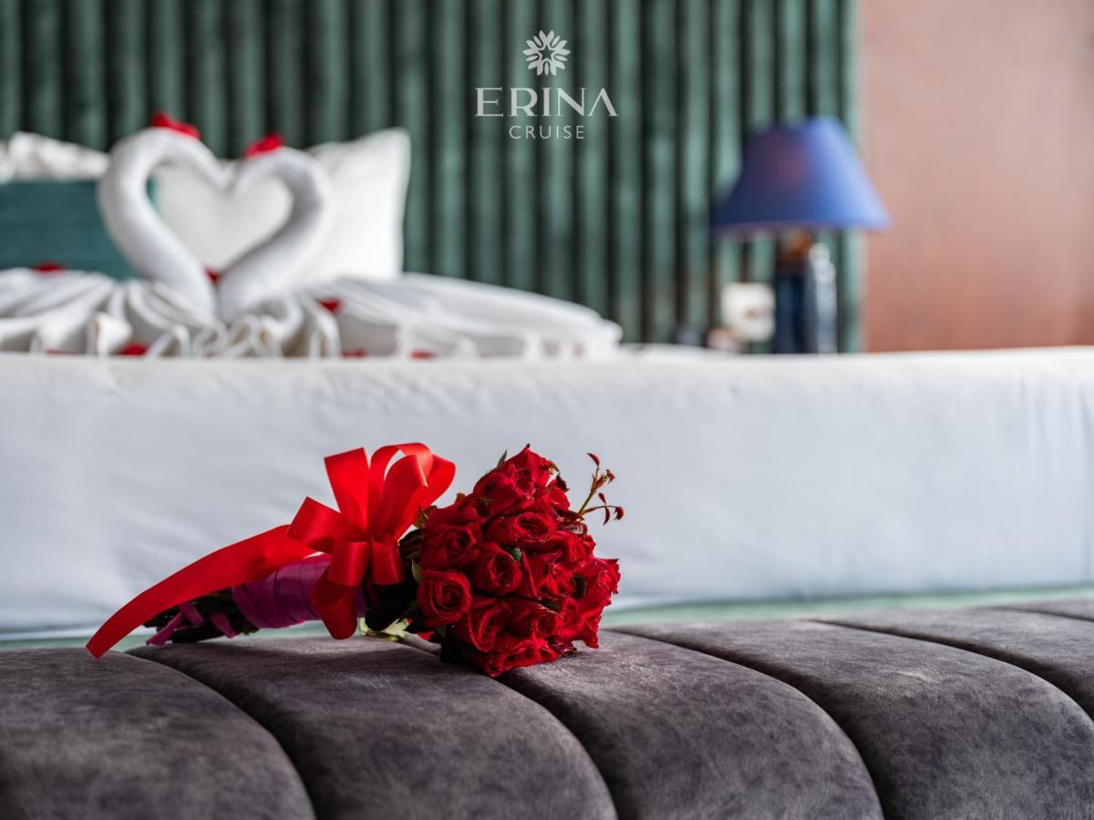 Erina Cruise By Hag Hotel Ha Long Bagian luar foto