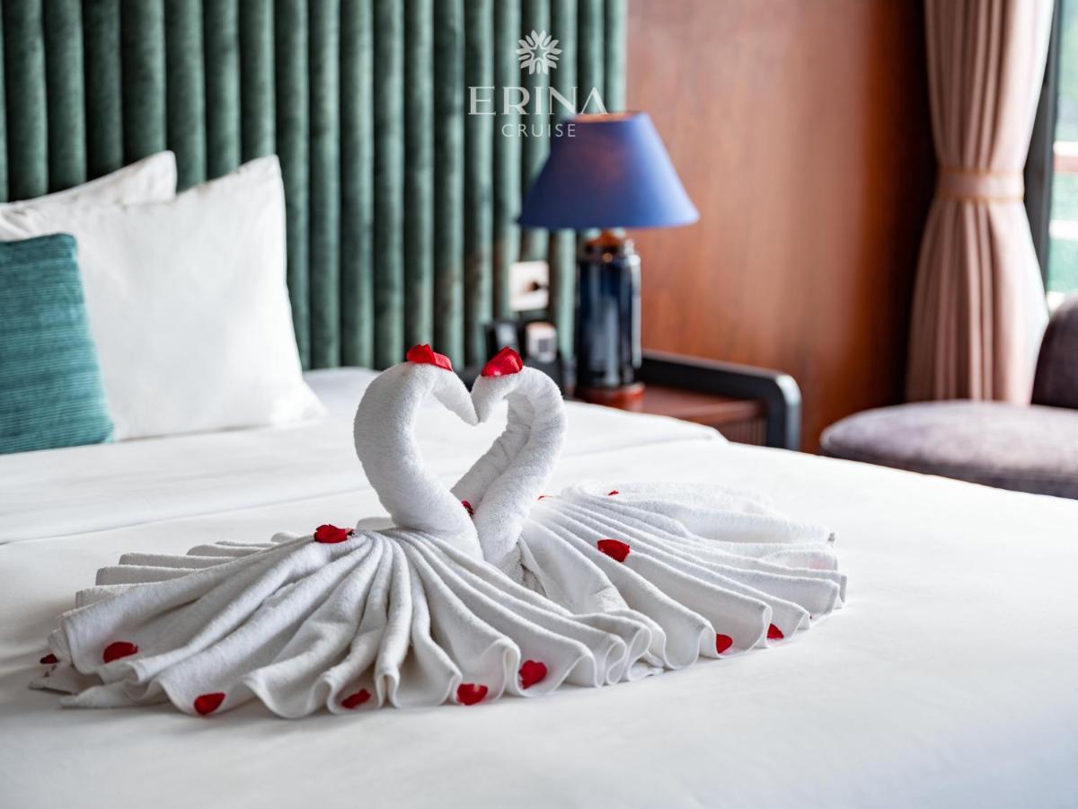Erina Cruise By Hag Hotel Ha Long Bagian luar foto