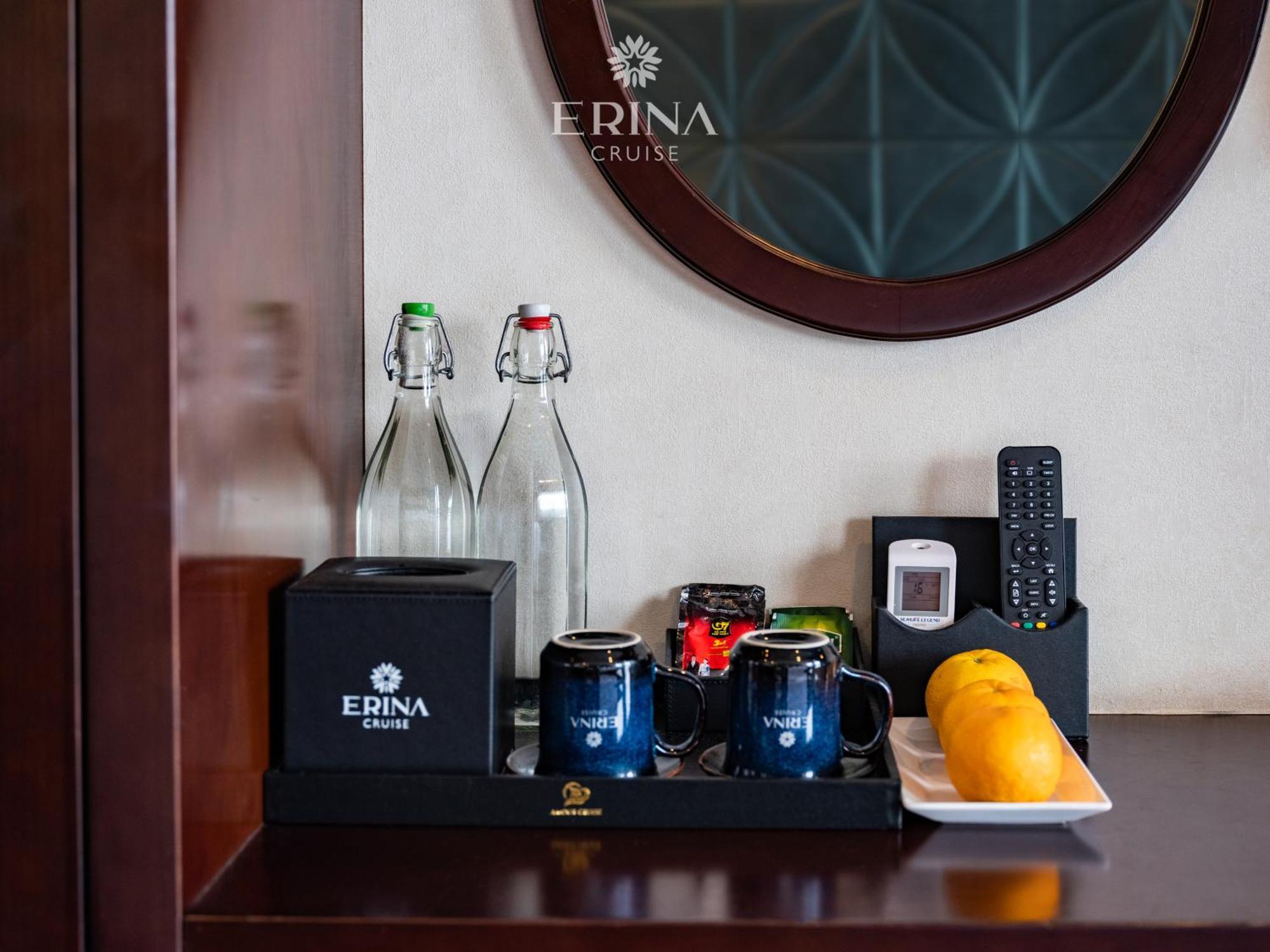 Erina Cruise By Hag Hotel Ha Long Bagian luar foto